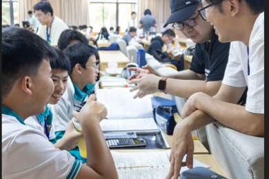 星河垂桂影，蟾宫落新荷！