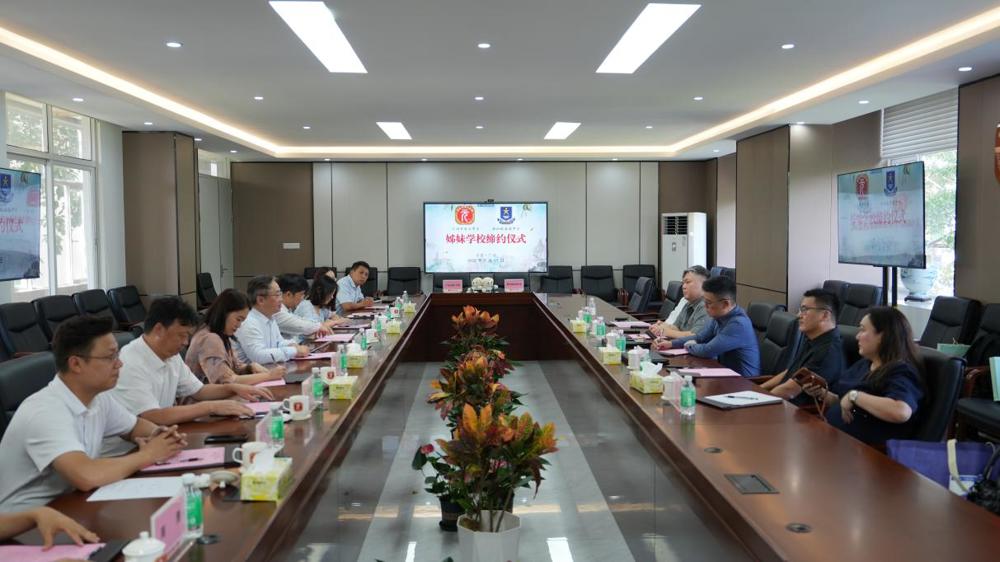 e2fe10ec07f34f38f38b0af440259849