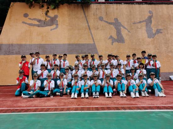 初一（11）班合照